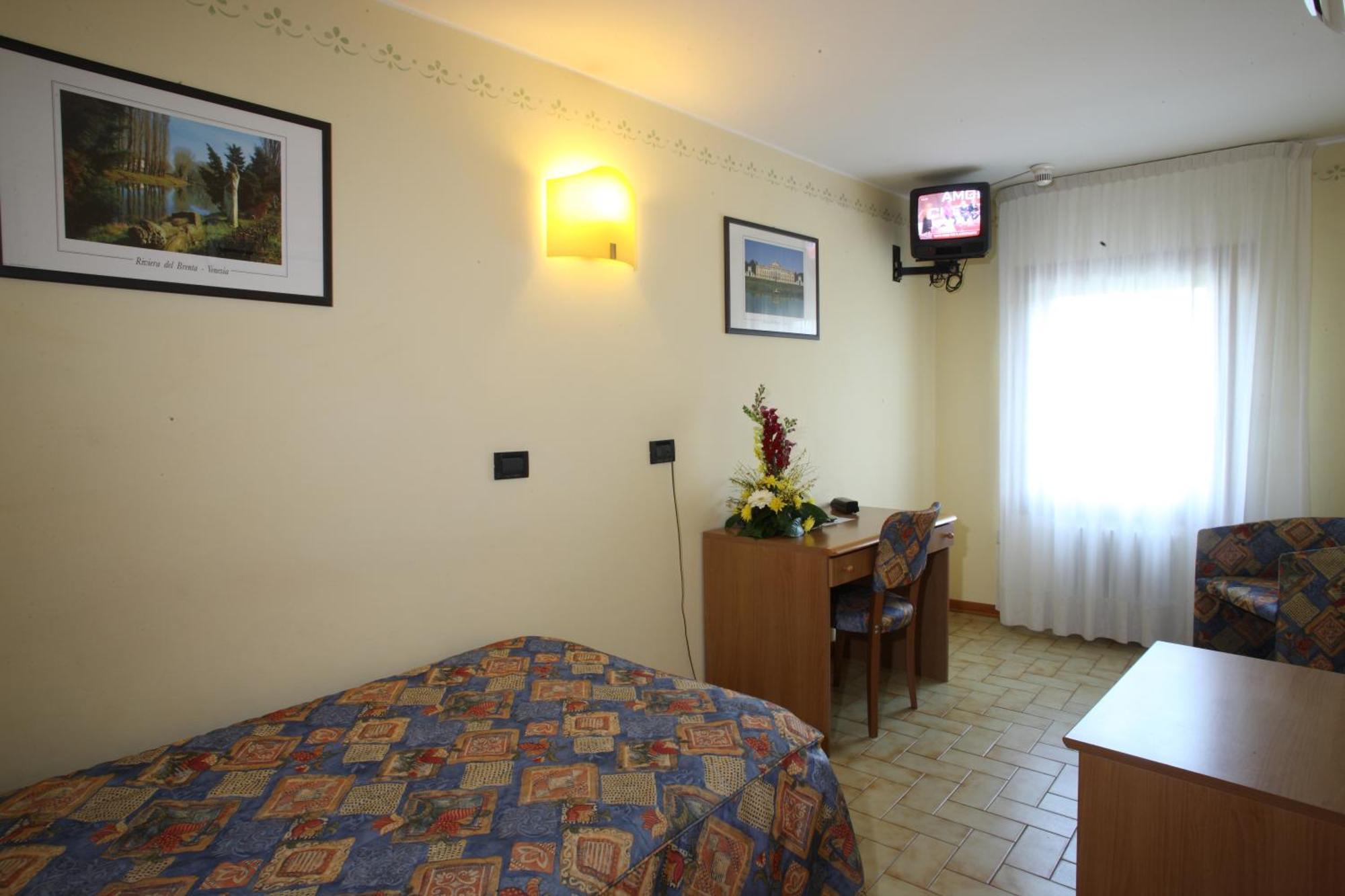 Albergo Alla Campana Dolo Εξωτερικό φωτογραφία