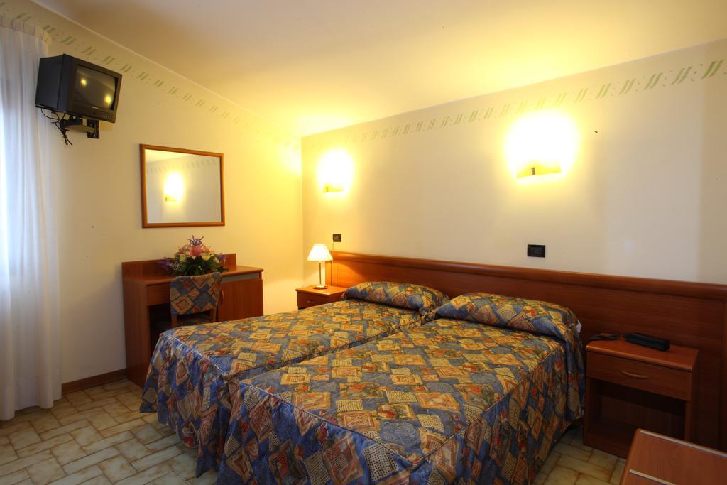 Albergo Alla Campana Dolo Εξωτερικό φωτογραφία